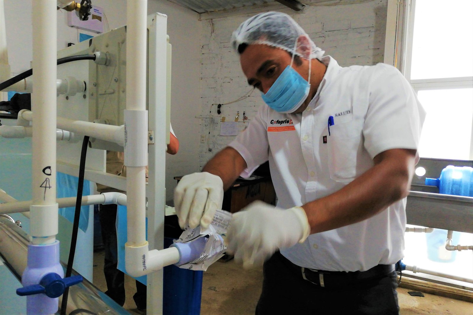Incrementa SSO vigilancia sanitaria en purificadoras de agua y fábricas de hielo
