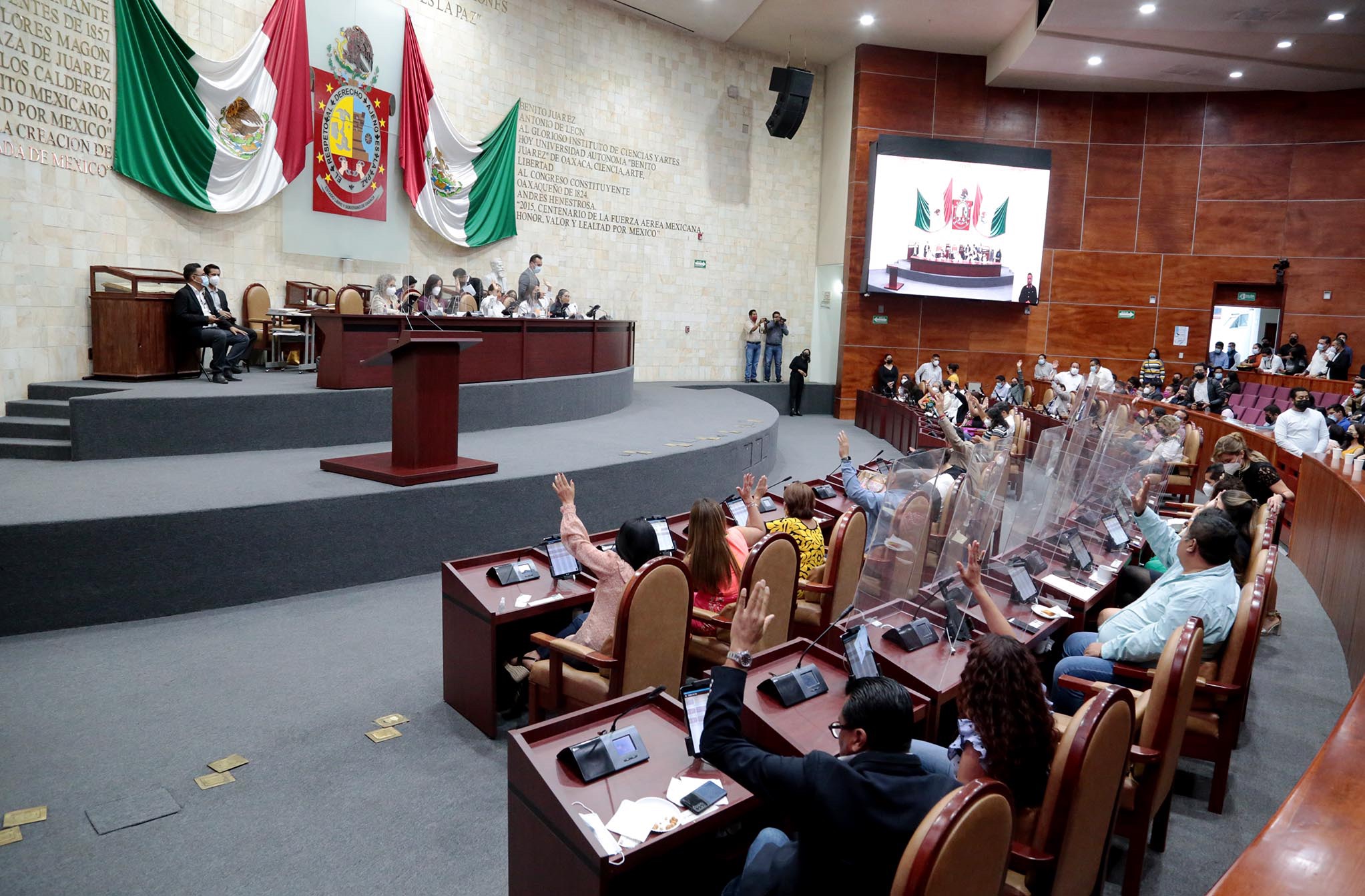 Congreso de Oaxaca protege a mujeres embarazadas, infantes y usuarios de mercados, mediante reformas y adiciones a la Ley de Salud