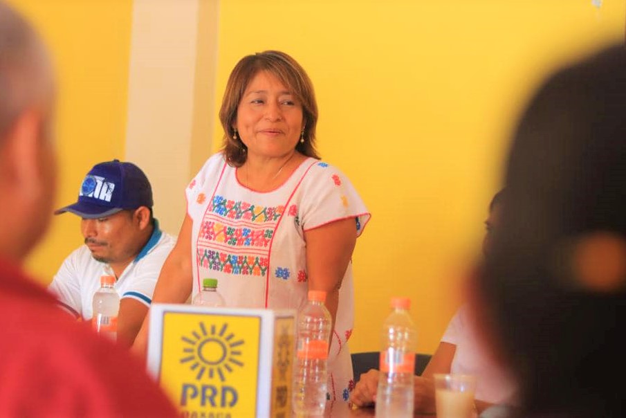 Se mantiene Minerva López en el top 10 de diputadas y diputados mejor evaluados