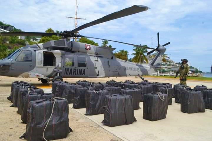 Asegura Armada de México más de mil kilogramos de presunta cocaína en la Costa de Oaxaca
