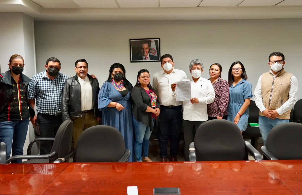 Alcanzan acuerdos para reactivar el sistema de recolección de basura en Oaxaca