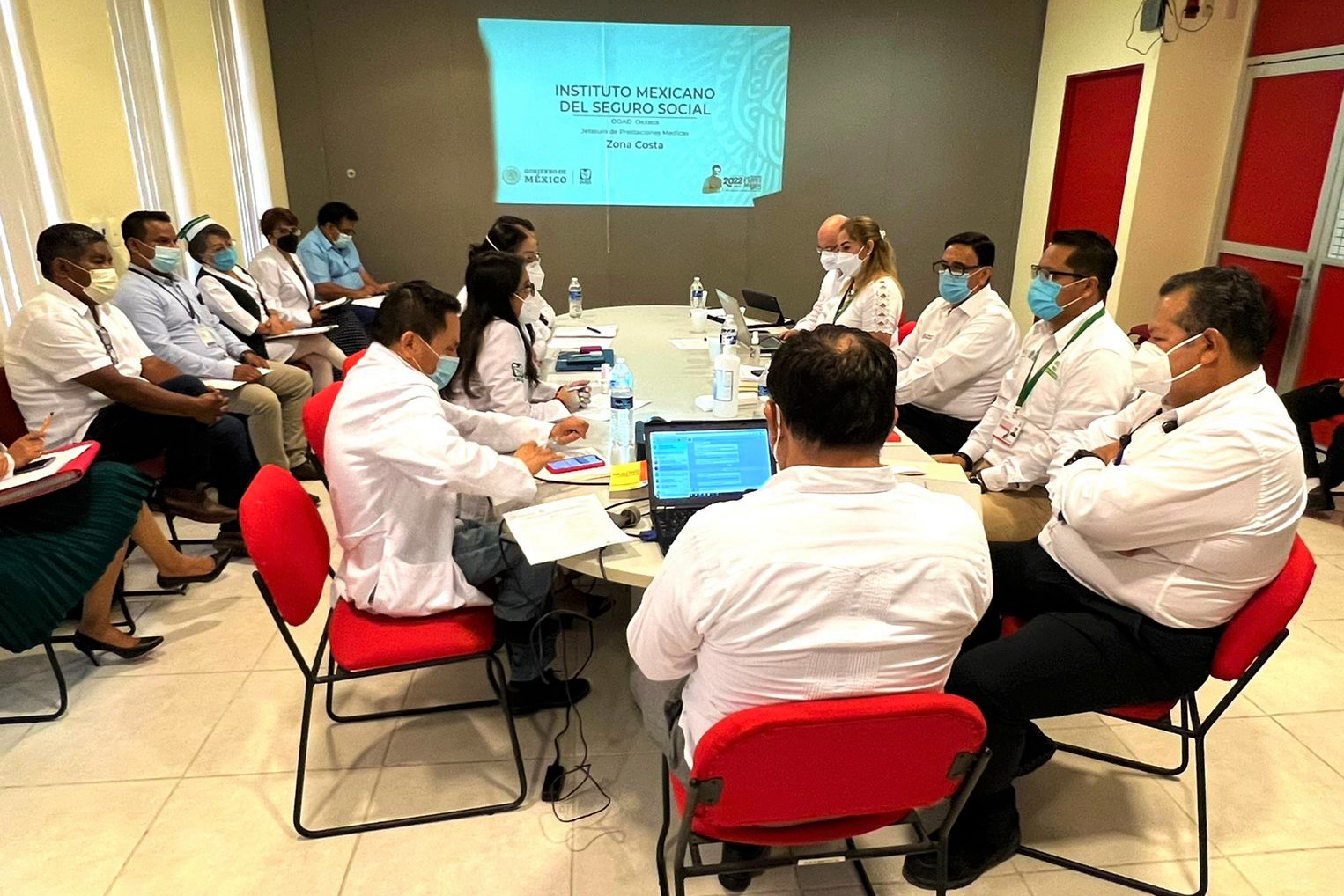 Impulsa IMSS Oaxaca acciones para fortalecer servicios médicos en la Costa de Oaxaca