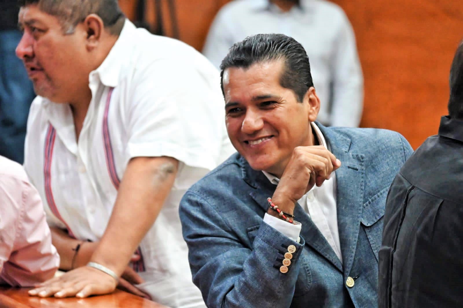 Urgente reglamentar actividad turística en Oaxaca: Lalo Rojas