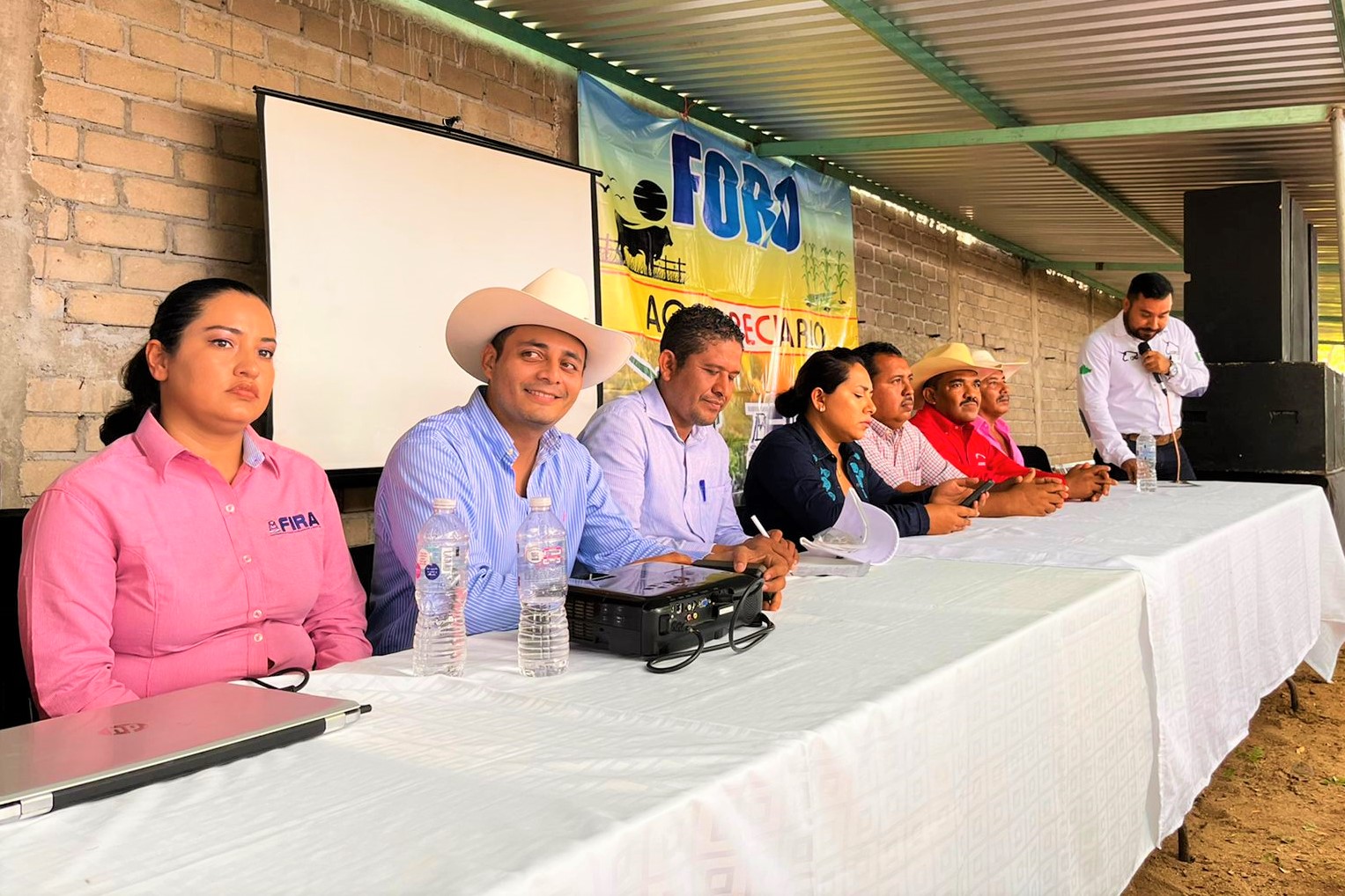 Realizan primer foro microregional agropecuario en la Costa