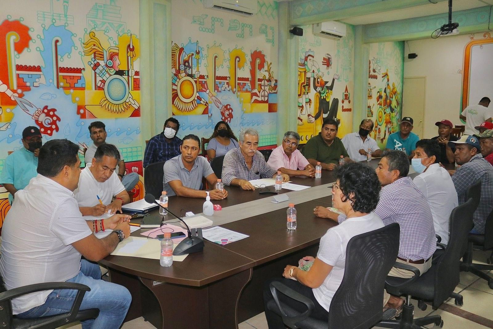 Alistan padrón municipal de productores de limón en Tututepec