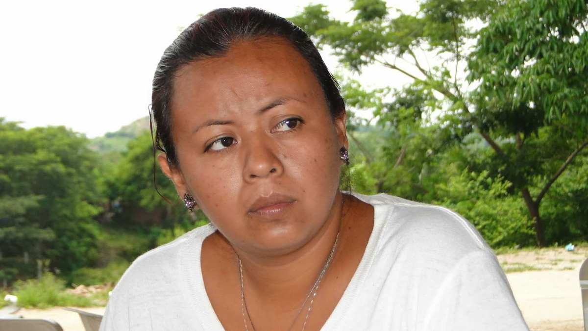 Acusan a fiscalía de Oaxaca de hostigar y criminalizar a Lucero Rivero, defensora de DDHH