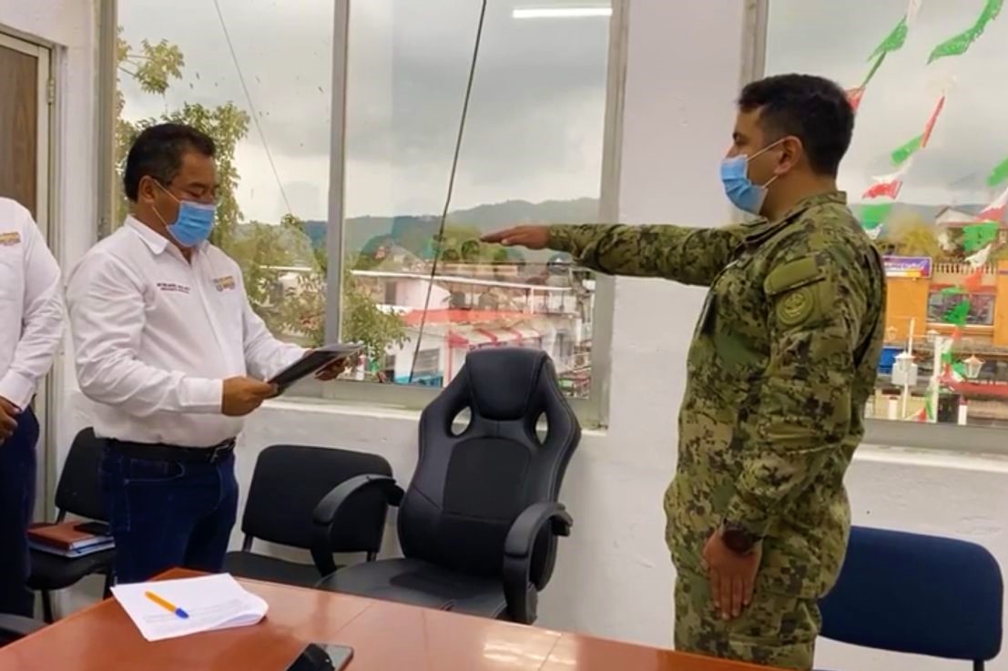 Toma mando de la Marina Dirección de Seguridad Pública en Pinotepa Nacional