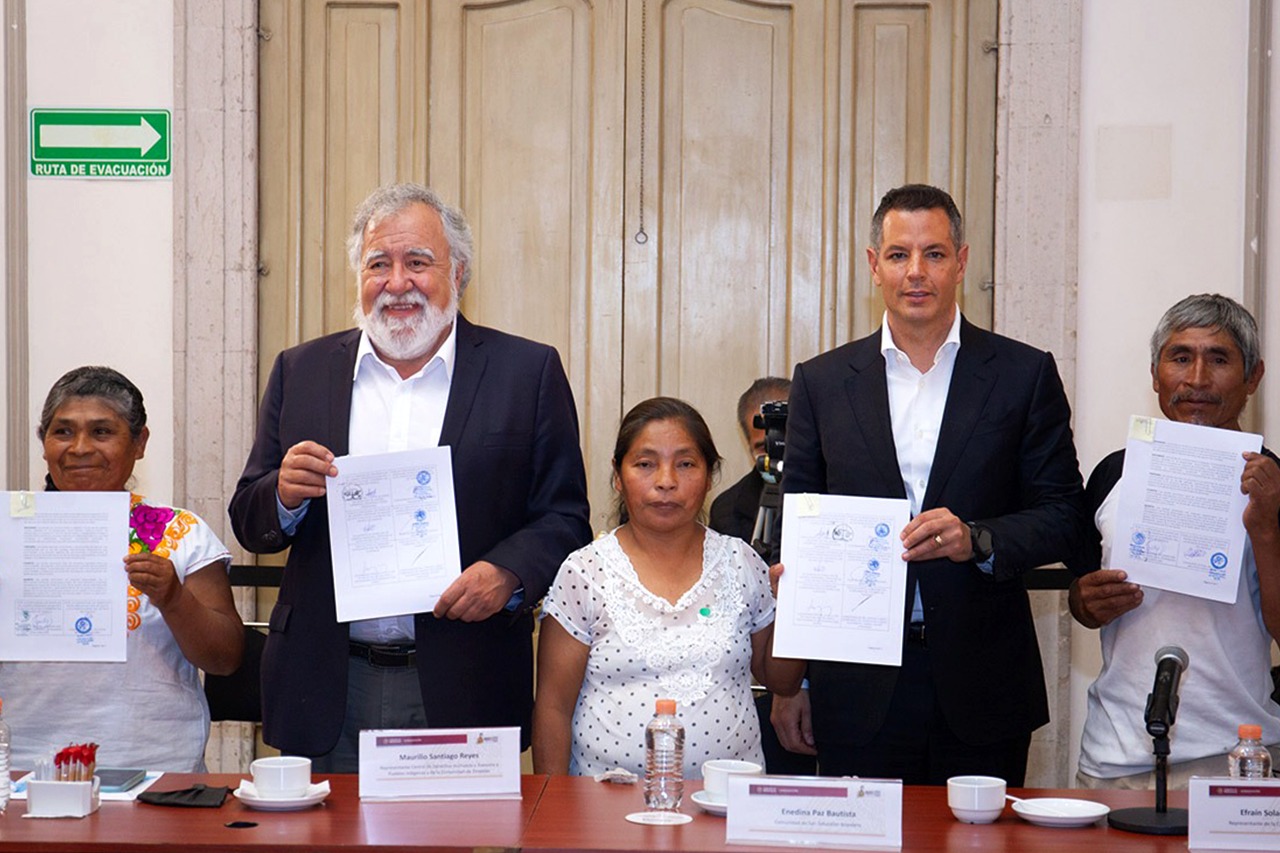 Zimatlán de Lázaro Cárdenas y San Sebastián Nopalera firman Acuerdo de Paz