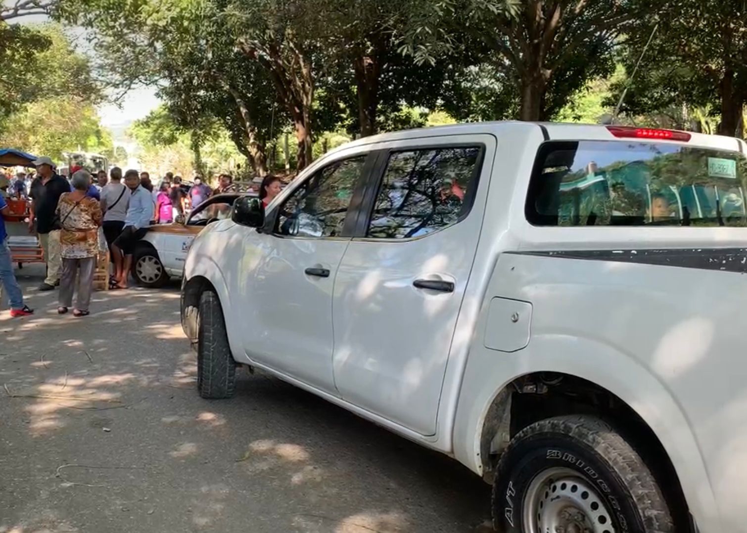 [VIDEO] Retienen transportistas a alcaldesa de Santa María Huazolotitlán