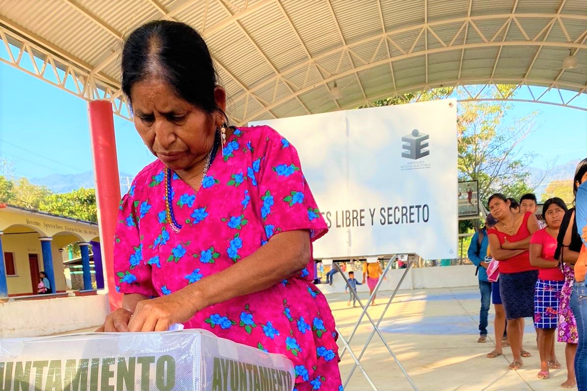 Concluyen elecciones por usos y costumbres en municipios de la Costa