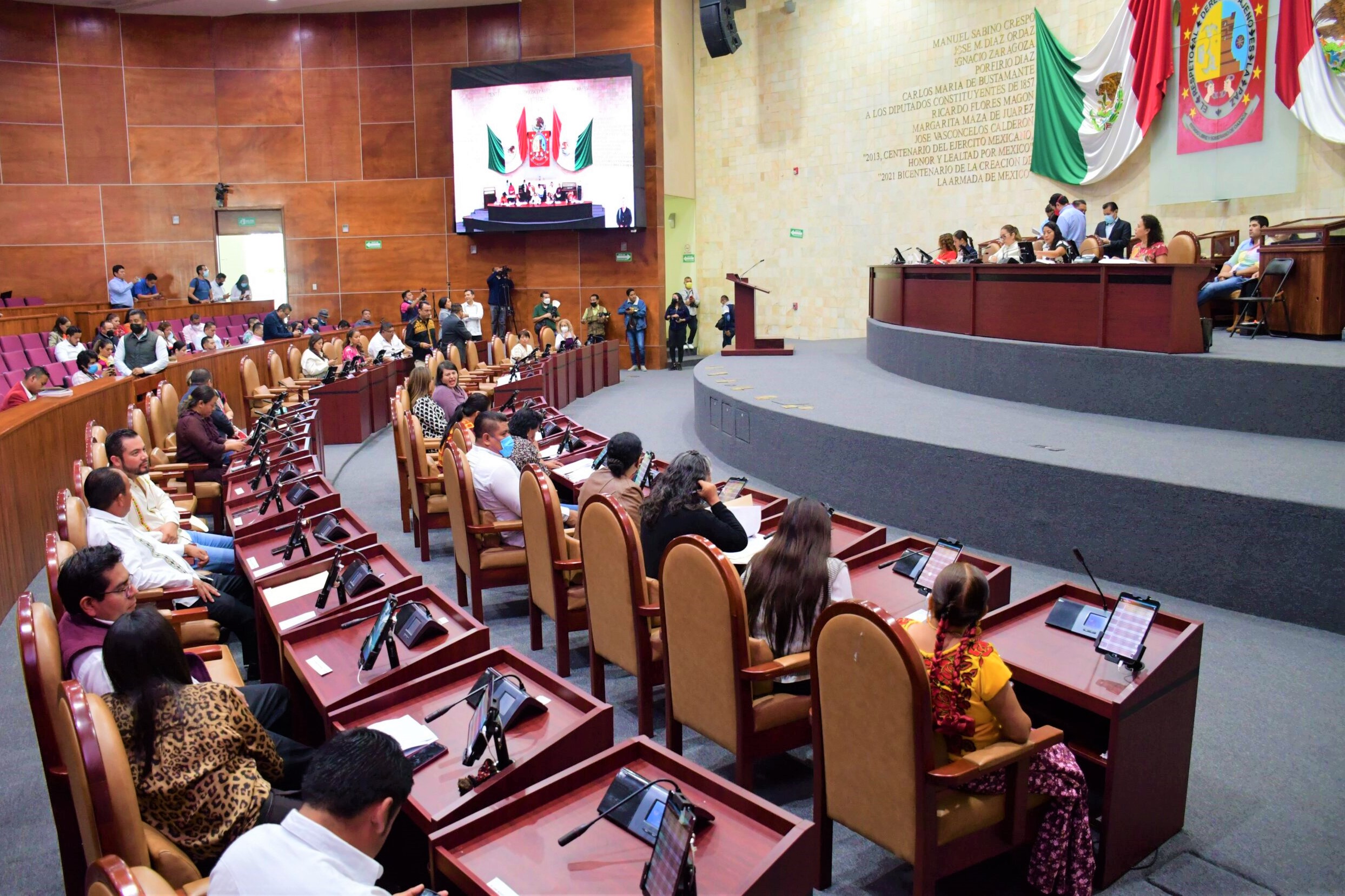 55 municipios de Oaxaca presentan inconsistencias en ante proyectos de Leyes de Ingresos Municipal 2023