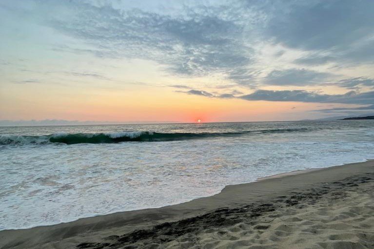 Avalan 15 playas como aptas para uso recreativo durante Semana Santa