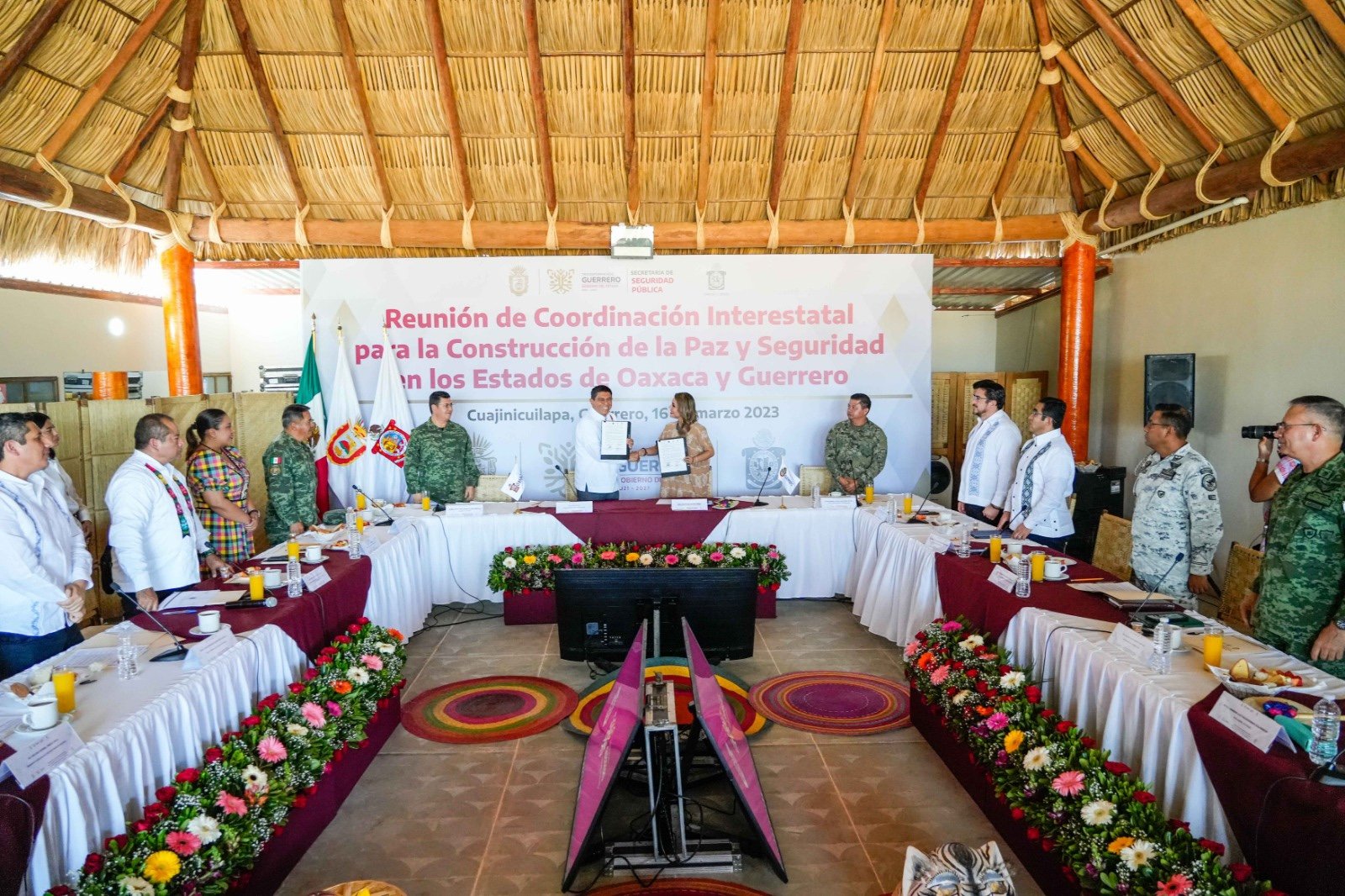 Unidad entre Oaxaca y Guerrero construirá la paz y la seguridad en el Sur-sureste