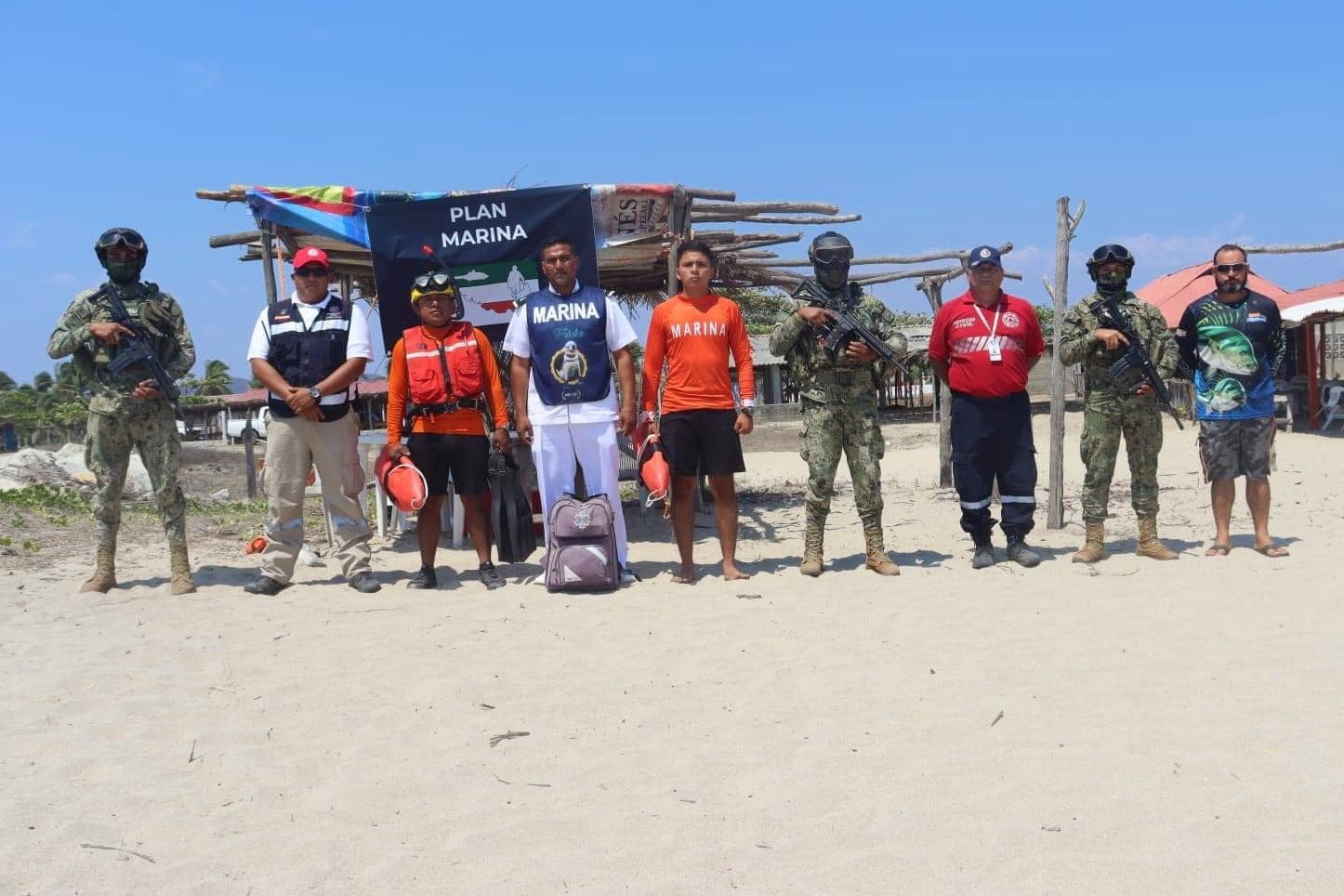 Instalan módulo de seguridad y rescate en Playa Corralero