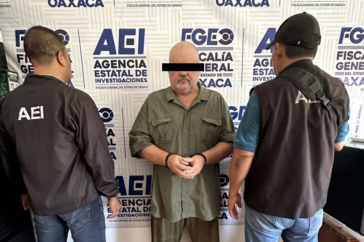 Capturan en Puerto Escondido a estadounidense buscado por el FBI
