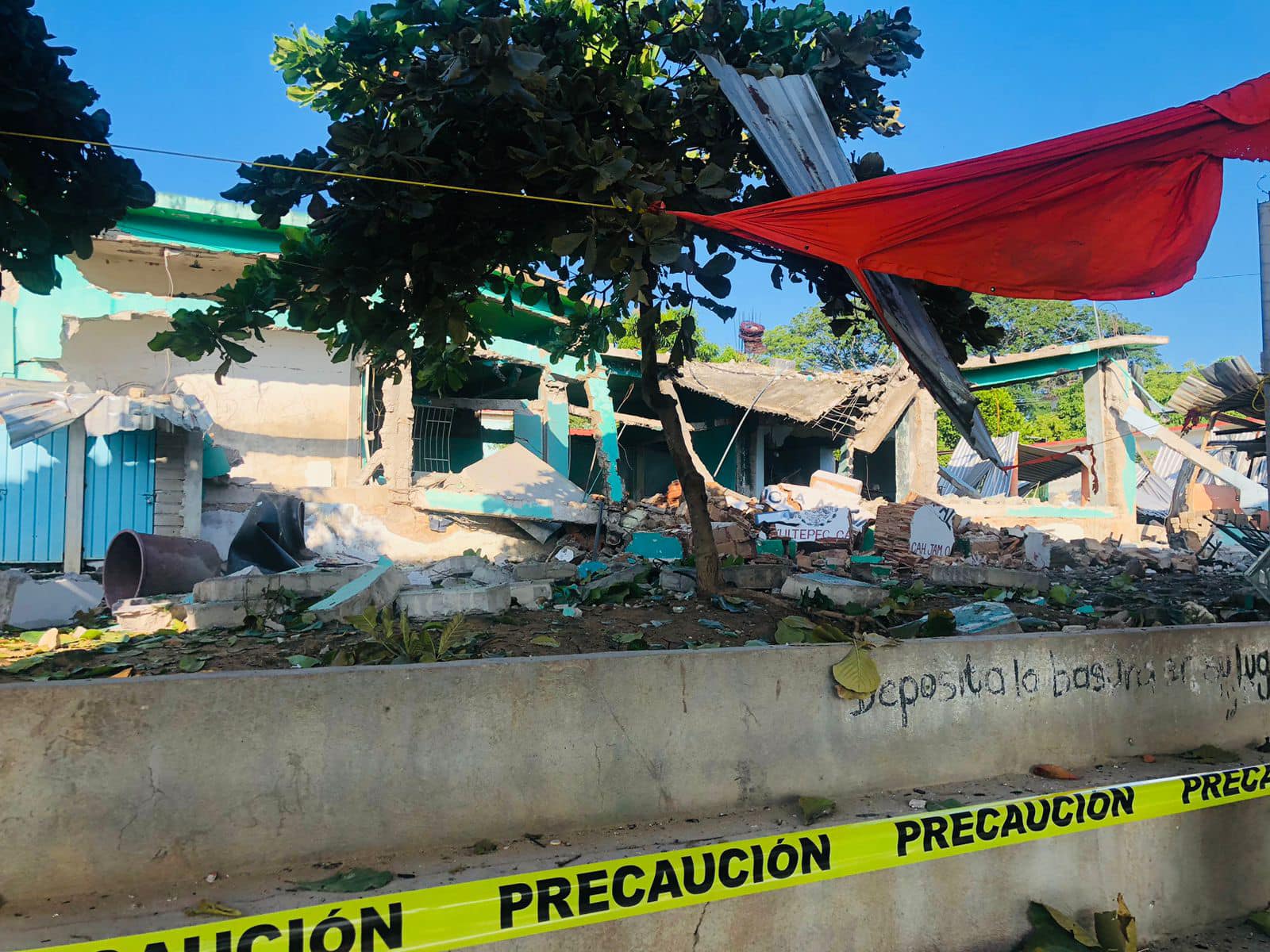 Se registra segunda explosión de pirotecnia en San Juan Cacahuatepec