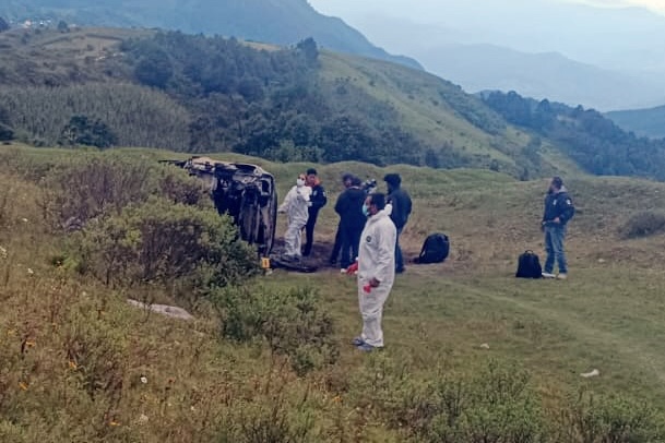 Implementan operativo de seguridad en San Martín Itunyoso; Fiscalía confirma muerte de Síndico, esposa e hija