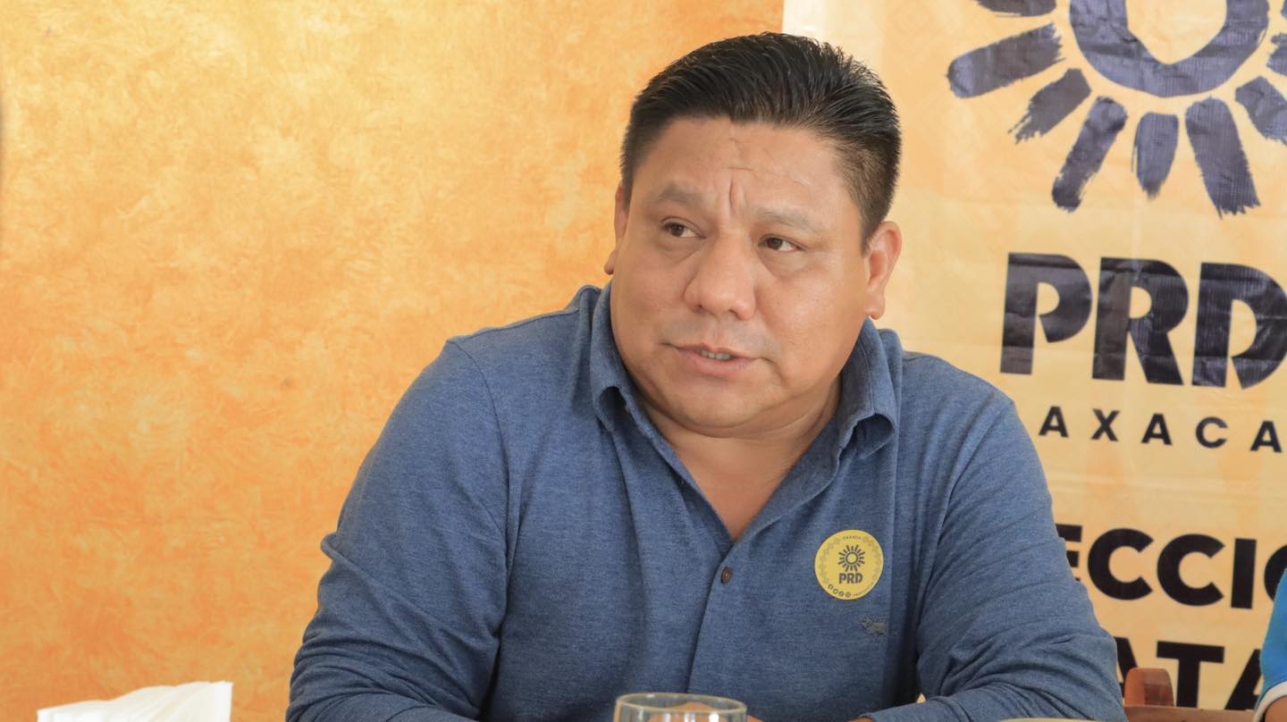 Hackean cuenta de whatsapp de dirigente estatal del PRD en Oaxaca