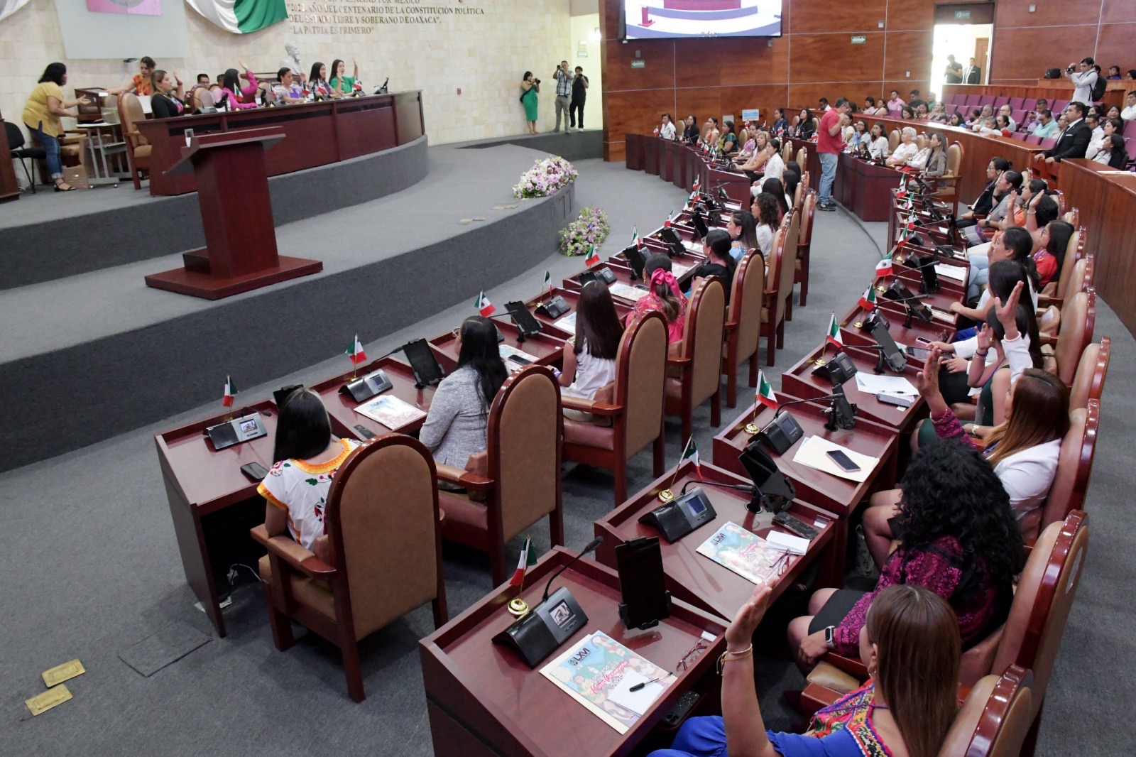 Realiza Poder Legislativo Congreso de la Mujer Oaxaqueña 2025